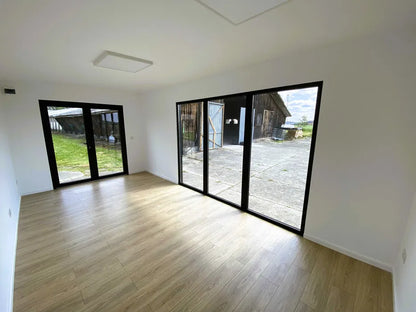 Contenedor de oficina  6m × 3m × 2,9 m · ≈ 18 m² útiles